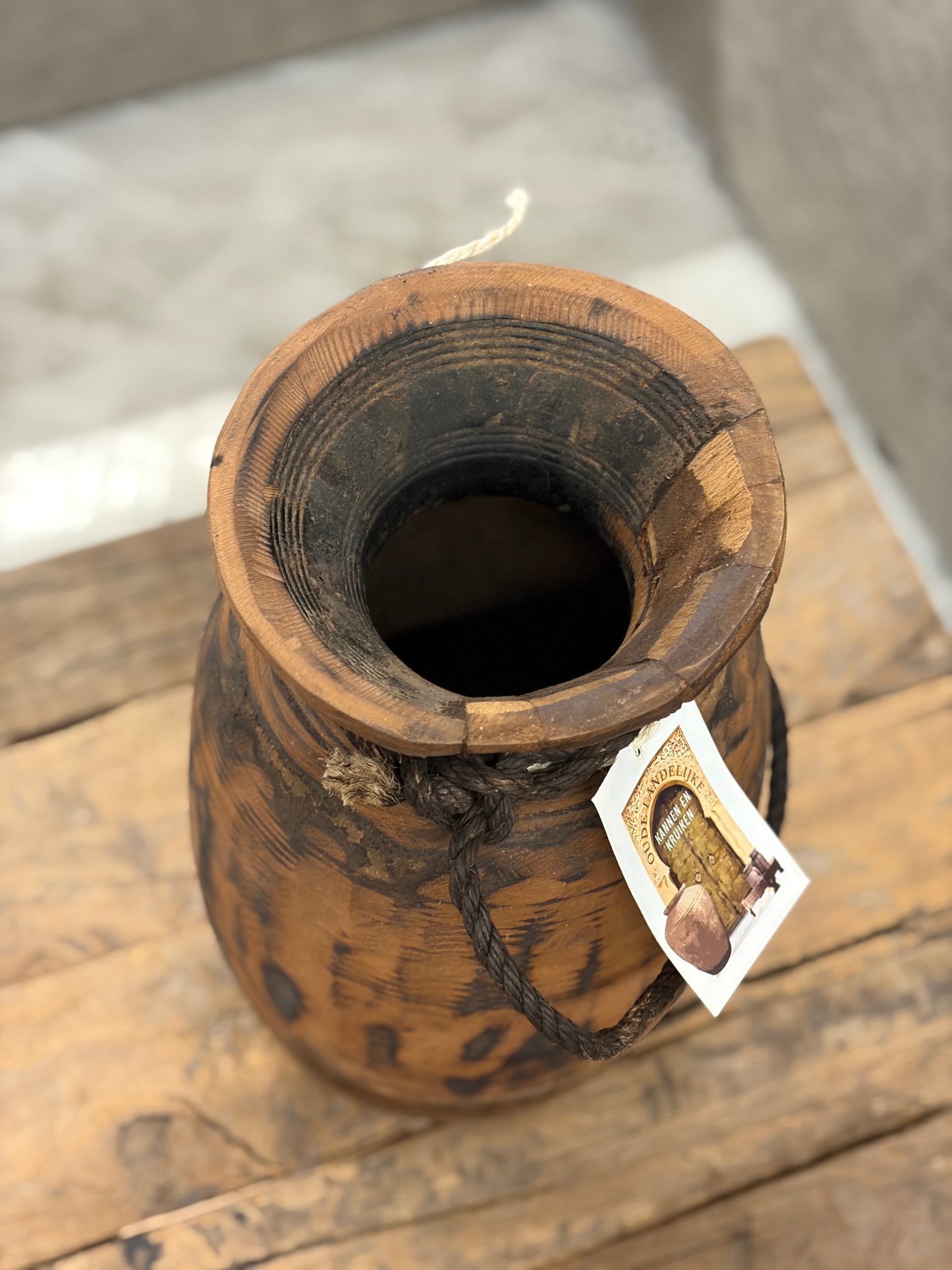 Houten Nepalese Kruik groot