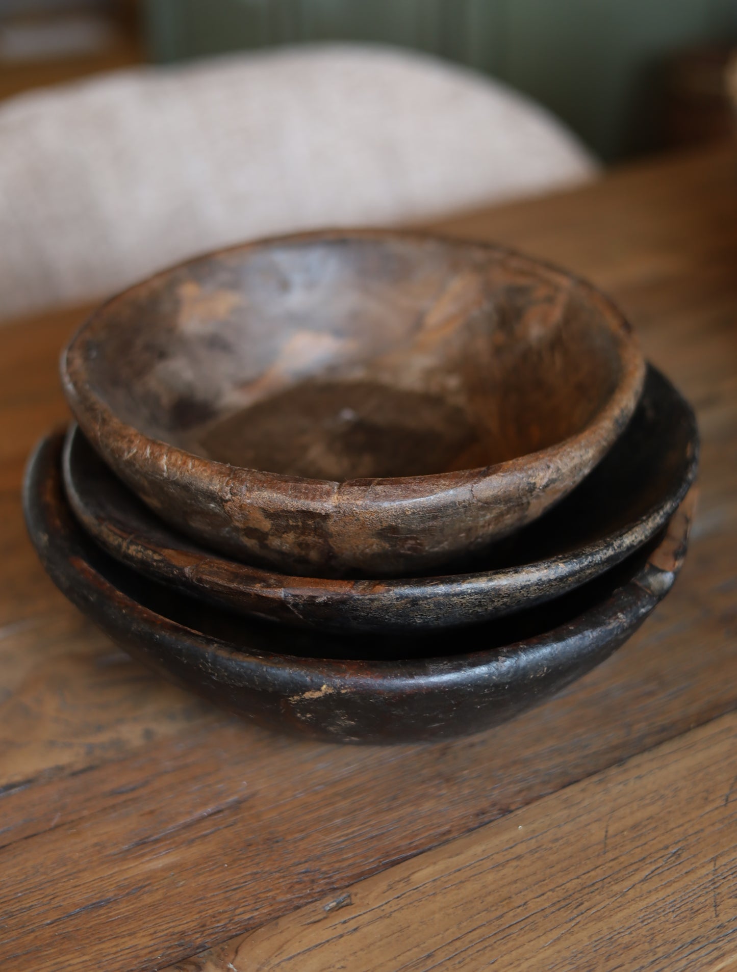 Oude houten ronde schaal