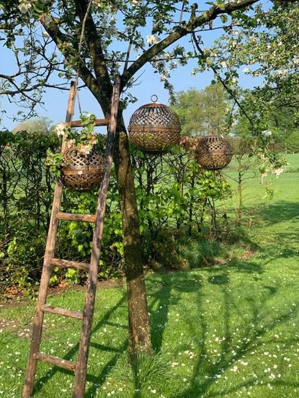 Metalen set van 3 roestballen